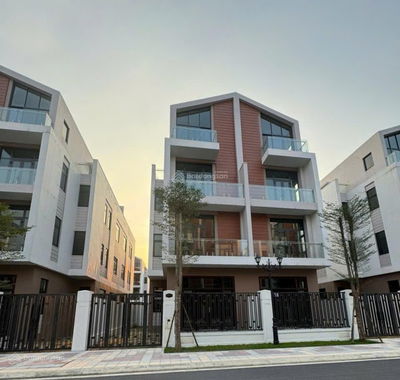 Bán biệt thự tứ lập Ánh Dương Vinhomes OCP3