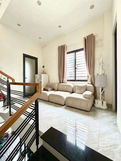 NGAY TRỤC 123 CÙ CHÍNH LAN XÓT CĂN SẬP HẦM