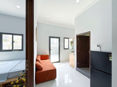 CHÍNH CHỦ 2PN SIÊU XỊN Y HÌNH MỚI CỨNG SÁT ĐH BÁCH KHOA ,HOA SEN