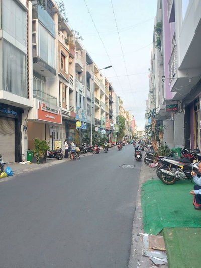 Mặt tiền Hoa Lan Phú Nhuận – Hầm – 6PN – 16.98 tỷ