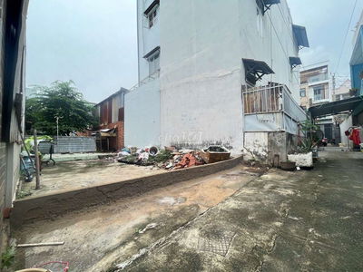ĐẤT ở Dọc Phạm Văn Đồng 55m2 Đường 49 ngang 5m Sổ Hồng chính chủ