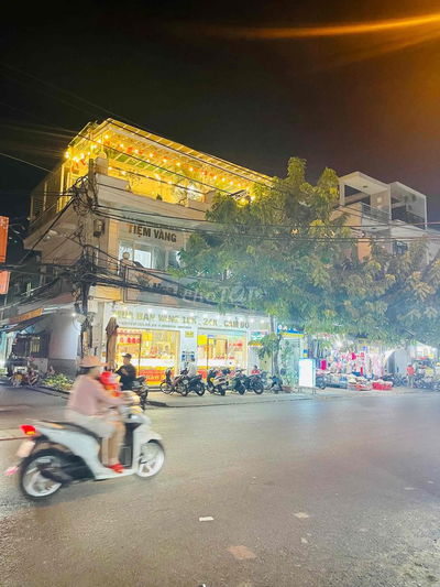 HƠN 3 TỶ SÁT NGAY MẶT TIỀN ĐƯỜNG 18M. 30M2. NGAY P15 TÂN BÌNH