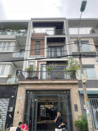 Cho thuê nhà đẹp đầy đủ nội thất gần siêu thị Aeon