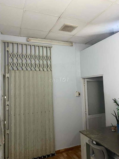 ☘️HẺM XE TẢI THÔNG- NHÀ CẤP 4 - NGUYỄN VĂN CÔNG – 10’ RA SÂN BAY TSN -