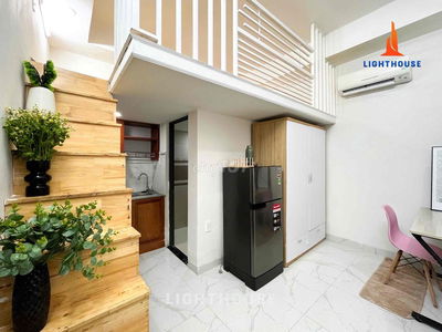 Phòng có gác nội thất đầy đủ ngay Hutech