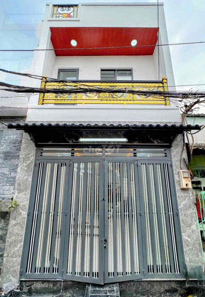 NHÀ ĐẸP NGANG LỚN - GẦN CHỢ BÌNH LONG