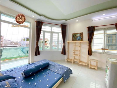 Phòng studio cửa sổ trời/ban công full nội thất máy giặt riêng