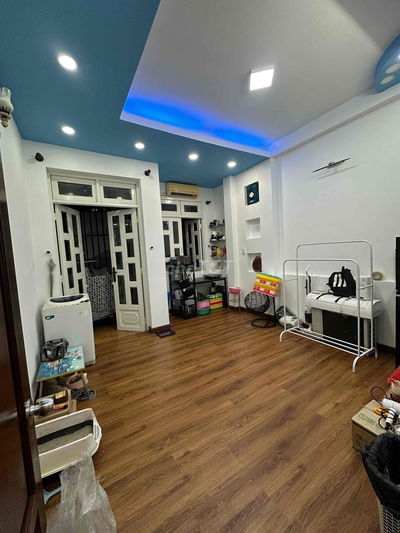 Tìm ng ở ghép mỗi người 1 phòng căn 2 PN 1 WC full nội thất