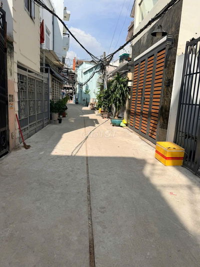 *🏡 NHÀ 1 TRỆT – HUỲNH TẤN PHÁT, PHÚ THUẬN 64M² – GIÁ HƠN 6 TỶ**