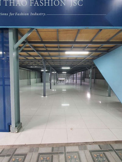 Xưởng 1 lầu 15x25 3 văn phòng 2wc điện 3pha