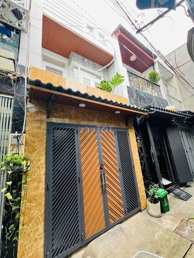 Nhà riêng 81m2 2 phòng ngủ gần 3 trường Tân Phúc