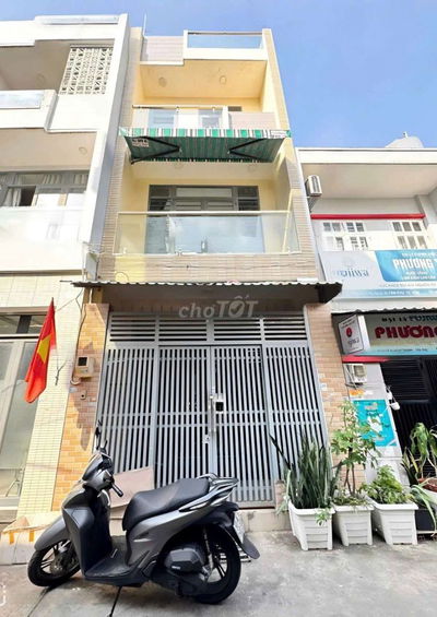Nhà thuê Thoại Ngọc Hầu. Quận Tân Phú (4pn, 3wc) hẻm ba gác. Dtsd 192m