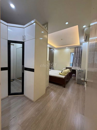 carillon 1 Hoàng Hoa Thám view hồ bơi cần bán