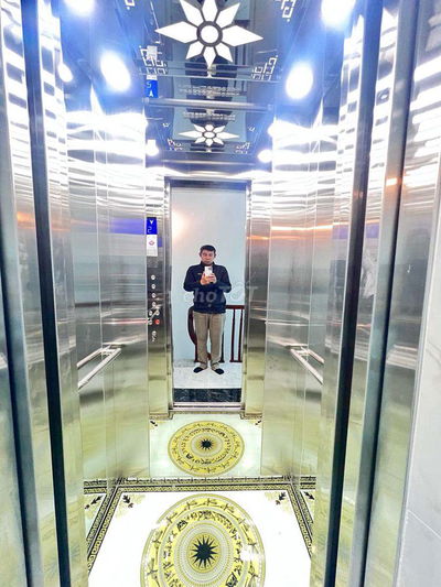 Thang máy kính kong Kim Ngưu, 20m ô tô, KD, ngõ nông 5T*10.5 tỷ*45m2