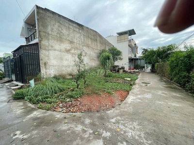 LÔ GÓC 2 MẶT TIỀN-ĐẤT Ở ĐÔ THỊ CHỢ BÌNH CHÁNH-184M² GIÁ CHỈ 680Tr TL