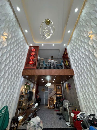 Mặt tiền kinh doanh gần Nguyễn Oanh - Lê Đức Thọ , nhà 5 tầng