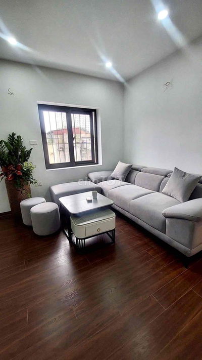 Tập thể Hồng Mai ô tô, 90m, 3 ngủ, ban công, sổ riêng, full nội thất