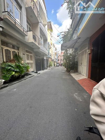 NHÀ MỚI  VỊ TRÍ ĐẮC ĐỊA  THIÊN PHƯỚC P9  CƠ HỘI AN CƯ GIỮA LÒNG TÂN BÌNH!, 2 LẦU , GIÁ 11.