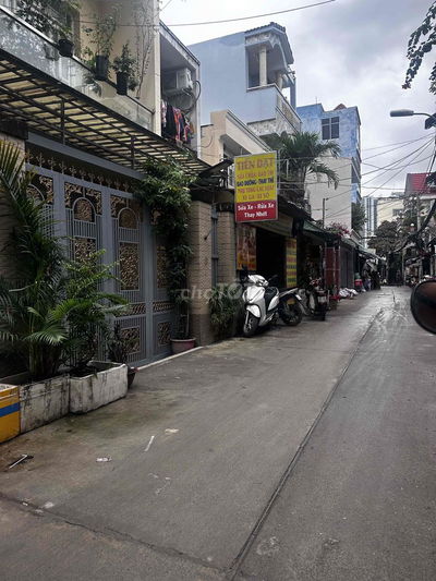 Bán nhà 3 tầng hoàn công- Huỳnh Tấn Phát - 3PN - Nhỉnh 5 tỷ