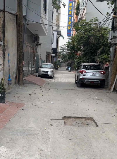 Đất phân lô, ô tô tránh Cổ Nhuế, TT Mỏ Địa Chất, 50m, mt 5m 10.5 tỷ