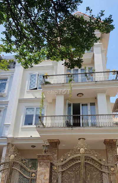 Cần cho thuê Villa HXH 38/6A Nguyễn Văn Trỗi P.15 Q.Phú Nhuận.