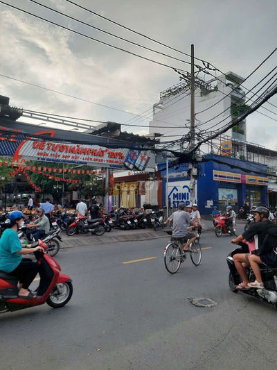 Bán nhà hxh, Bình Trị Đông, Bình Tân, 88m2, 2 tầng, giá 6.7 tỷ.