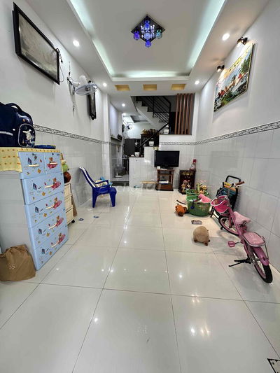 👉Đường Xe Hơi - Nhà Đúc 3 Tầng - Ngay Gò Xoài - Hạ 1OOTr - chỉ 4,15 ty