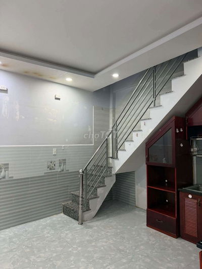 Bán Nhà Âu Dương Lân, 5 Tầng, 4PN, Sổ Hồng, Hoàn Công, Giá Rẻ