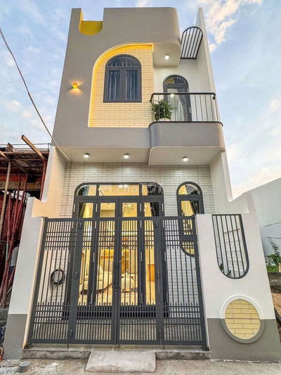 Chủ nợ nần cần bán căn nhà ngay chợ Bình Chánh giá 100% ko phát sinh