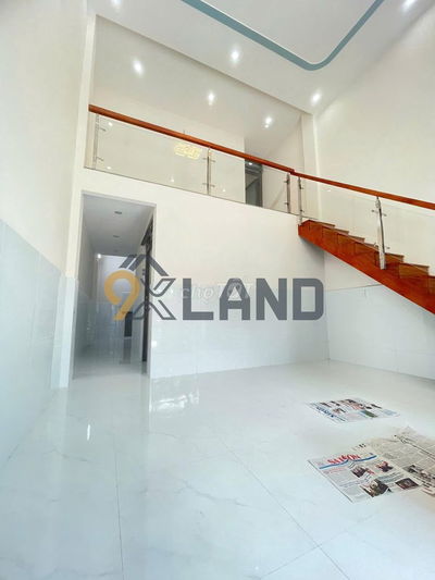 NHÀ 2 TẦNG - MỚI XÂY ĐẸP - HẺM XE HƠI - GẦN GA METRO - 52M2