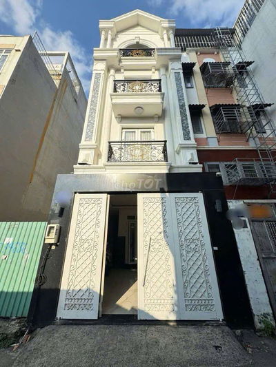 13.X TỶ- 84M2- NGANG 4,5 X 18M- HẺM 6M- 15 M RA MẶT TIỀN PHẠM VĂN ĐỒNG