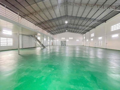 Cho thuê xưởng 450m2 đường Nguyễn Cửu Phú giá 20 triệu