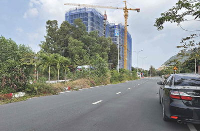 BÁN ĐẤT MẶT TIỀN TRƯỜNG CHINH ĐỐI DIỆN NOXH ECOHOME 1