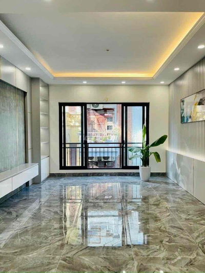 CHỊ GÁI EM NHỜ BÁN NHÀ CẦU GIẤY THANG MÁY OTO 15M FULL ĐỒ GIÁ 9.99 TỶ