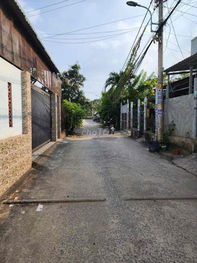 đất bán full thổ cư ngay ngã tư vườn lài