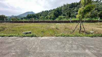 Cắt lỗ đất Phú Cát Hòa Lạc, gần CNC, gần Metro City, gần khu Đại Học Quốc Gia giá 3 tỉ