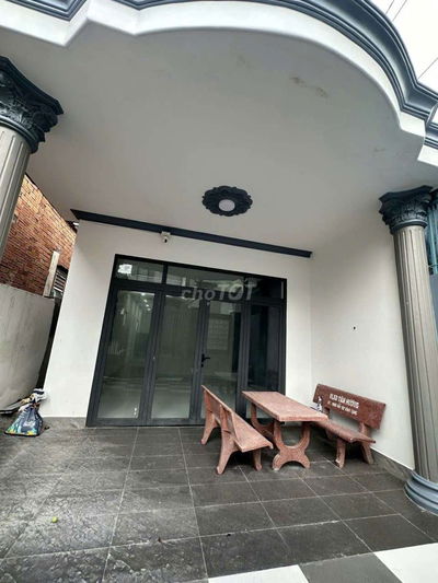 Nhà Mới ở Ngay - hẻm xe hơi, sân đậu xe hơi, đường 11 Linh Trung