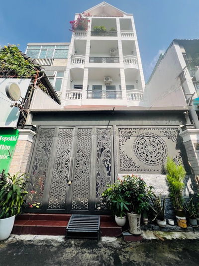 VỪA Ở CÓ SẴN DÒNG TIỀN NGAY NGUYỄN TƯ GIẢN DT 81M, 2L GIÁ CHÀO 10,2 tỷ