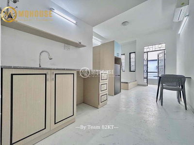 🌇Cho thuê căn hộ quận 1 gần cầu Ba Son, ĐH Sài Gòn, có ban công, 35m2