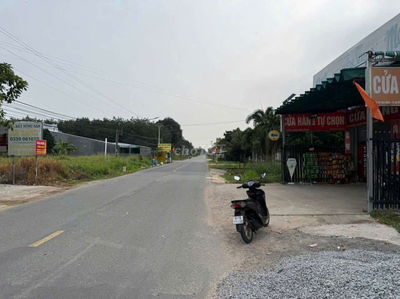 Đất mặt tiền DT749C giáp KCN Bàu Bàng ra chợ đêm chỉ 2p DT 200m2/330TR