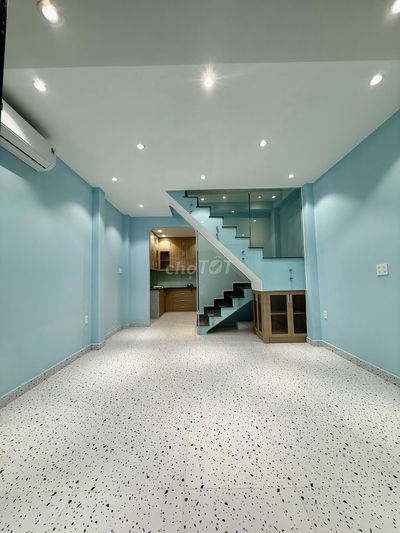 HÀNG HIẾM KHÓ TÌM. GIÁ RẺ BÌNH THẠNH DT 4,35m X 8,1m Đức 1 lầu = 2PN