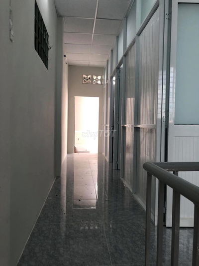 NHÀ NGUYÊN CĂN CẦN CHO THUÊ  GẦN NGÃ TƯ HÀNG XANH