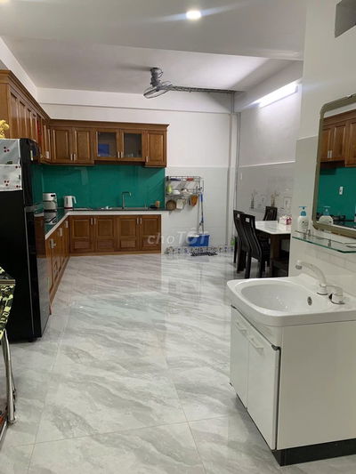 💃💯Nhà đẹp MTNB KẾ BÊN CÔNG VIÊN BÌNH PHÚ - 4x18m 4 Tầng SÁT MT CHỢ LỚN