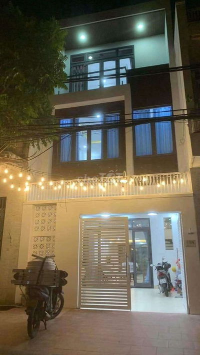 🟦 NHÀ 3 TẦNG MẶT TIỀN HÒA CƯỜNG, GẦN PHAN ĐĂNG LƯU 🔴