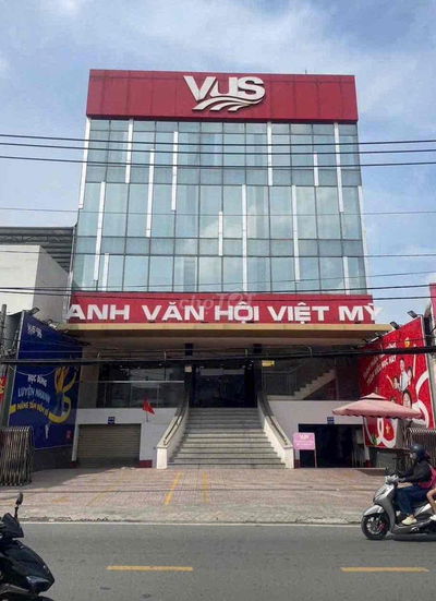 Mặt Tiền ngay gần Hai Bà Trưng  Quận 3