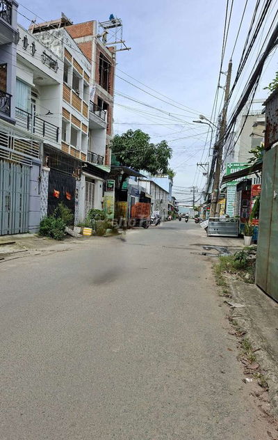 BÁN LÔ ĐẤT ĐẸP Q9- HXH NGUYỄN DUY TRINH- 61M2- GIÁ : 4X TỶ