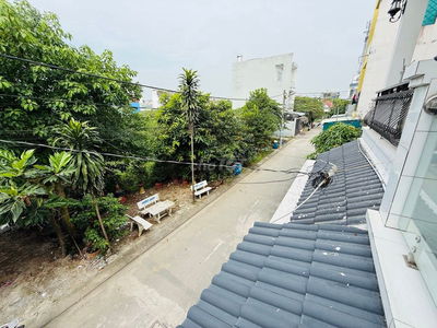 Nhà Mới 3 Tầng, 52m2, Đường Tam Đa, Long Trường, Quận 9, Chỉ 5,x Tỷ.