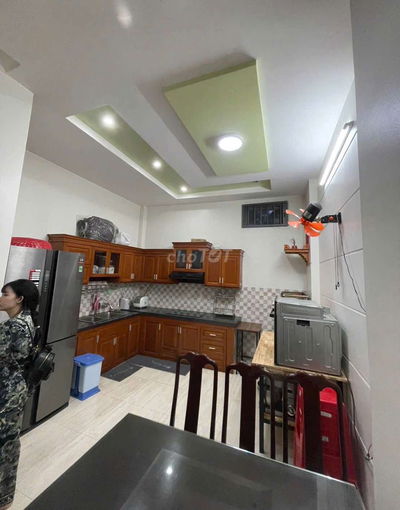 Nhà full nội thất đường TX25. 1 trệt 1 lầu. Hẻm xe hơi