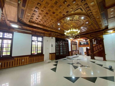 NHÀ 3 TẦNG TRỐNG SUỐT TẦNG 1 LÔ GÓC 2 MẶT TIỀN TRẦN THÁNH TÔNG