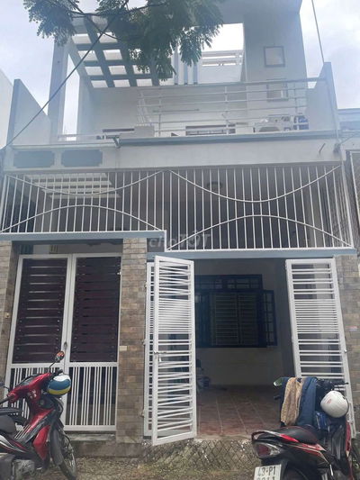 NHÀ 2 TẦNG 2PN ĐẸP ĐƯỜNG UNG VĂN KHIÊM